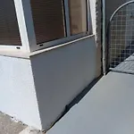 Gospojica * Bol